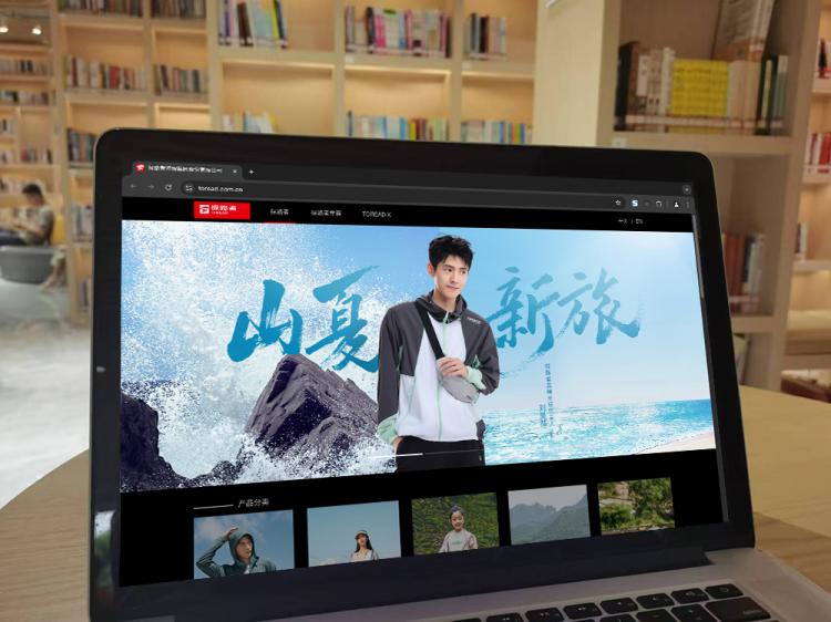 手工羽毛扇網(wǎng)站如何憑借傳統(tǒng)工藝傳承擴大流量？同行都是怎么做的？